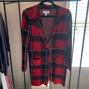 LIKE NEW ELLE KNEE LENGTH SHACKET SIZE XS